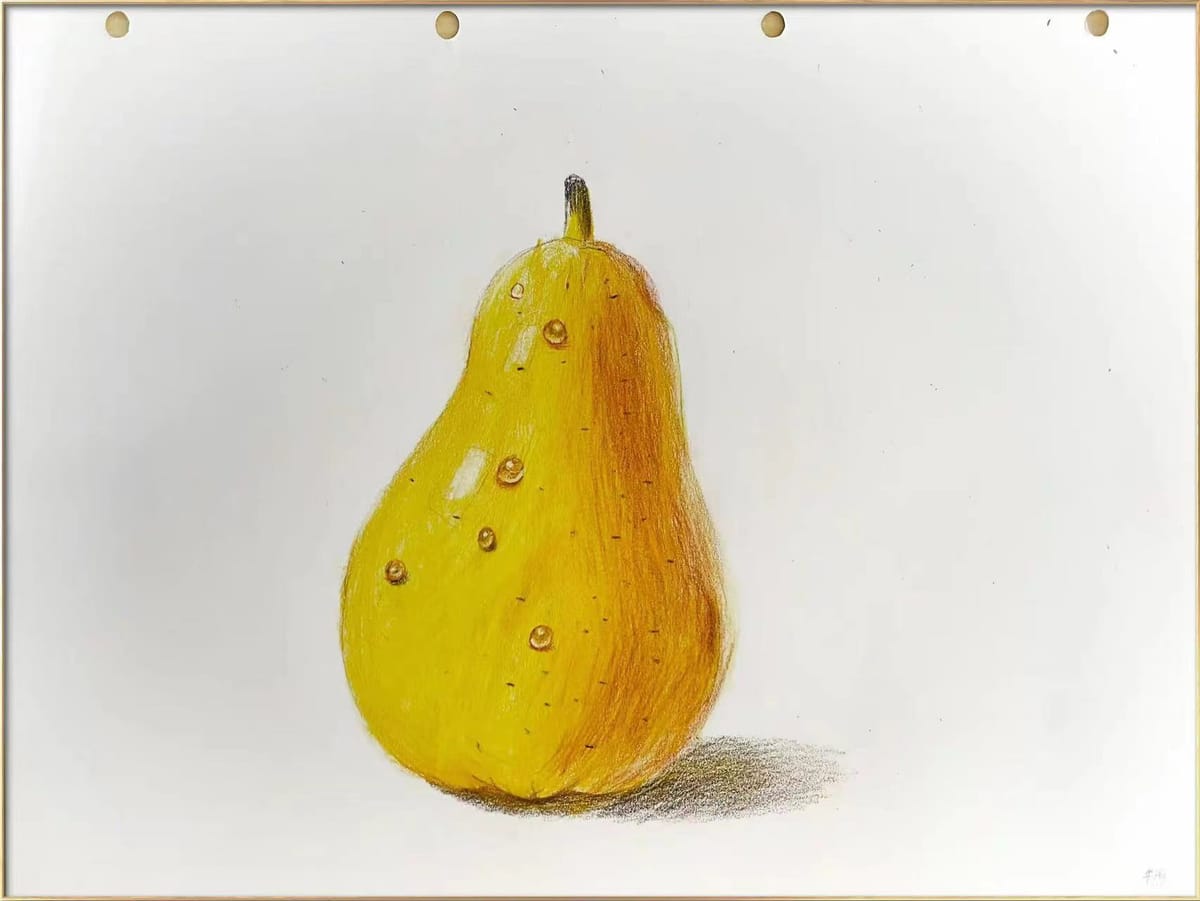 The pear,if you didn't look carefully had all the water drops stucked on it like a bunch of cheap plastic stickers. 